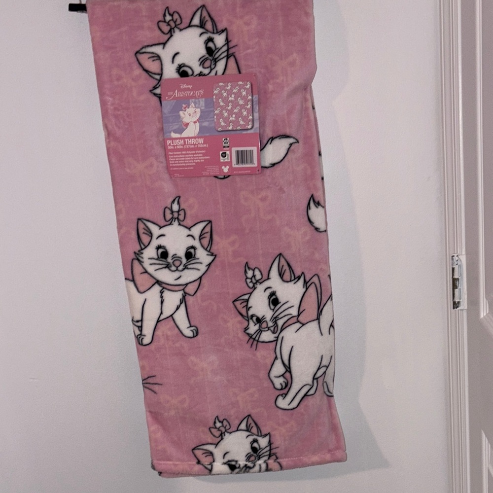Disney Aristocats Marie  Pink Fleece Blanket 50 X 60 inches